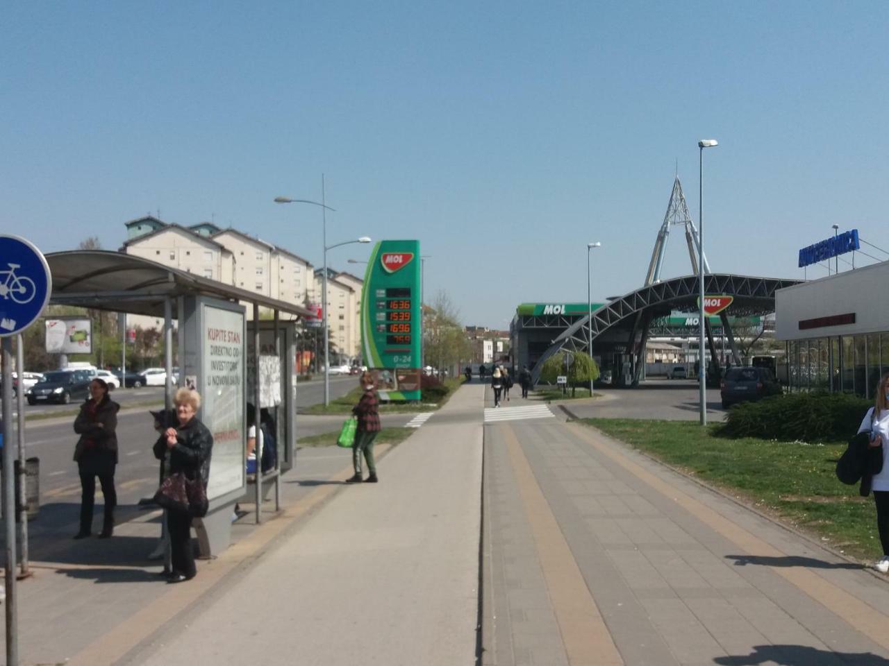Studio Tina Sajam Novi Sad Eksteriør bilde
